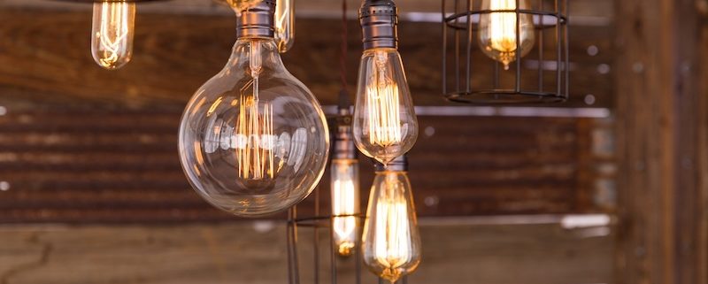 Edison Bulb Chandelier & Barnwood Decor Wall