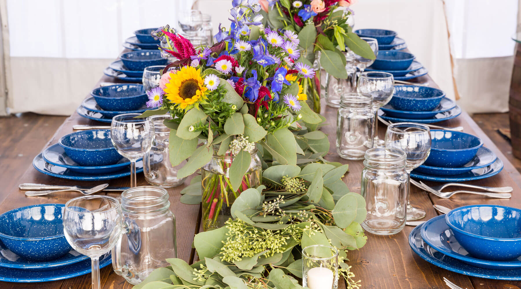 Farm Table and Mason Jars