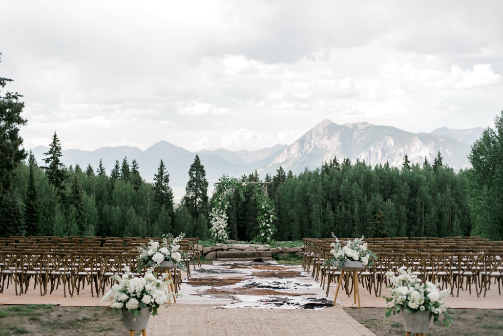 Ali & Garrett Photography, Sweetly Paired Plannning- Crested Butte Colorado wedding ceremony with x back chairs