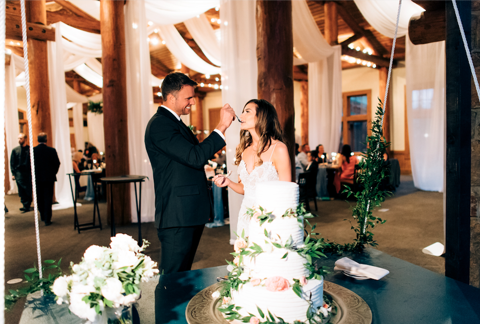 Bride & Groom with Wedding Cake