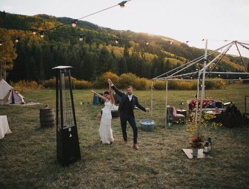 https://www.tentsandevents.com/2019/04/14/colorado-wedding-planners/