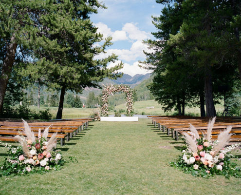 Vail Golf Club wedding at the wedding island