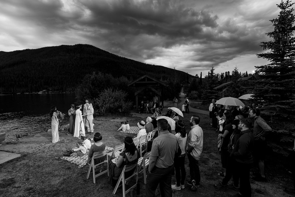 granby wedding ceremony in black and white
