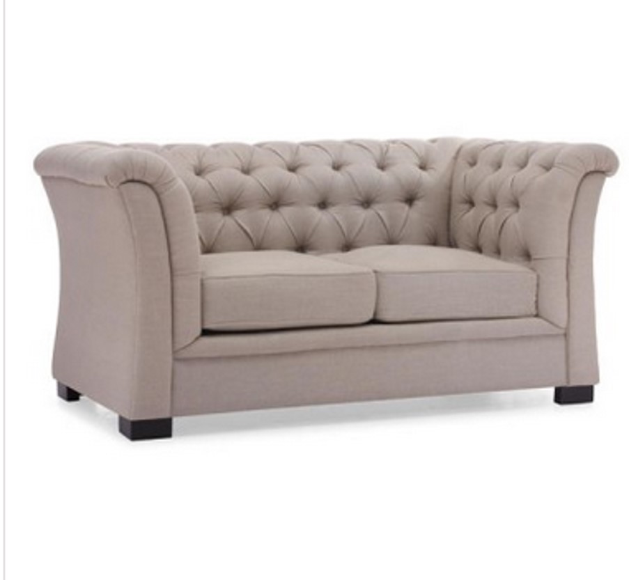Hill Tufted Loveseat