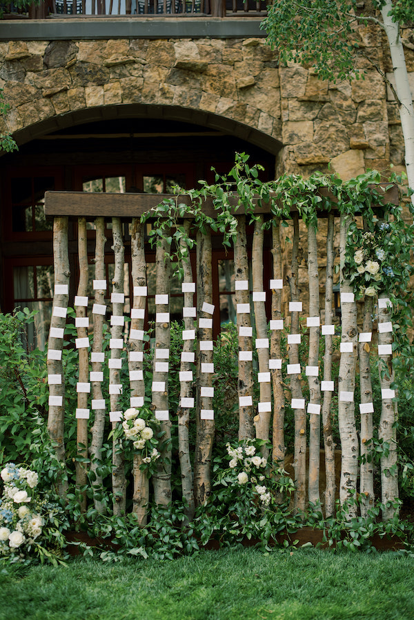 colorado seating card idea with tree branches