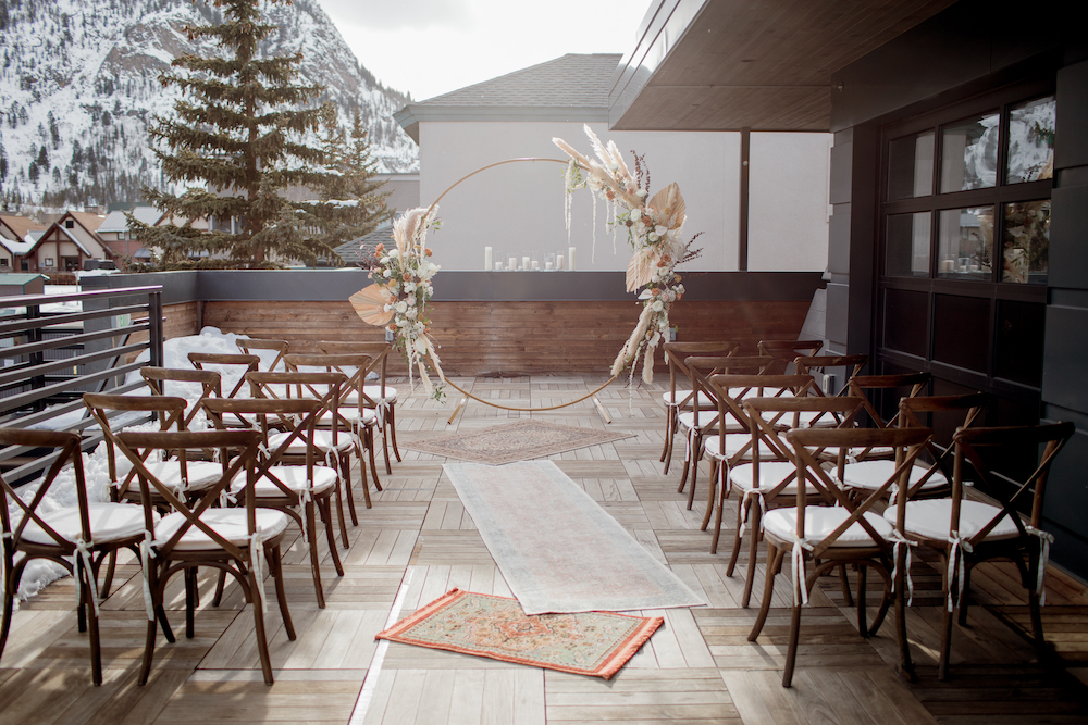 Outdoor Frisco Colorado ceremony setup at 10 Mile Music Hall